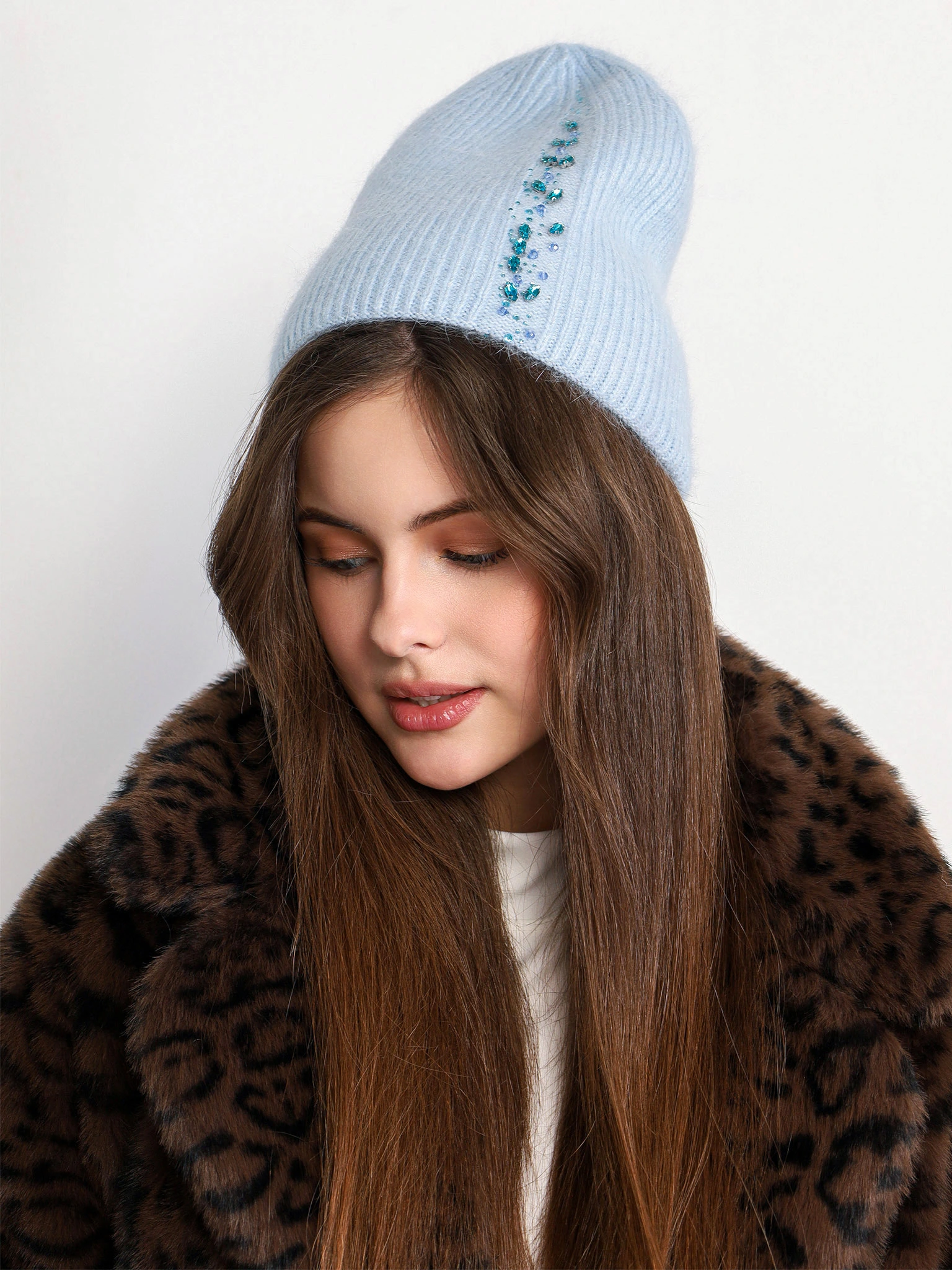 Шапка-бини двойная со стразами в ассортименте